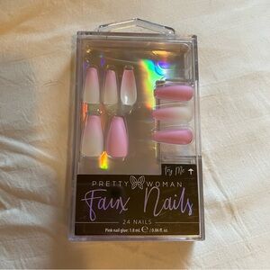 💖NWOT Pretty Woman Purple & White Ombré Coffin Faux Press On Nails